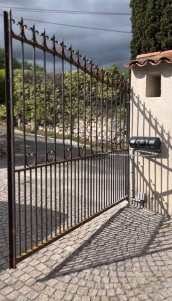 motorisation portail 2 battants à grande ouverture